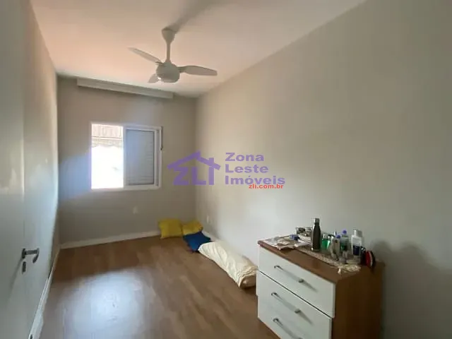 Sobrado com 300m² 3 quartos e 2 banheiros, à venda, no bairro Vila Santa Clara em São Paulo