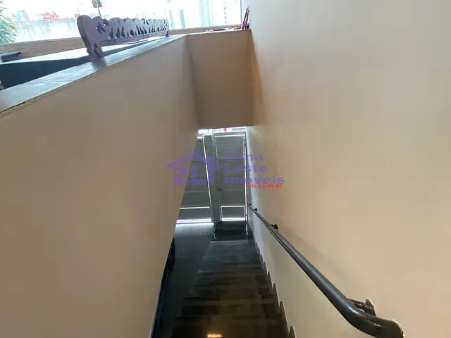 Sobrado com 300m² 3 quartos e 2 banheiros, à venda, no bairro Vila Santa Clara em São Paulo