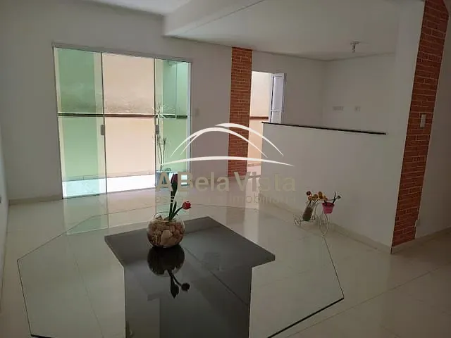 Sobrado 3 quartos e 2 banheiros, para alugar, no bairro Cipava em Osasco