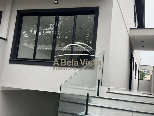 Sobrado com 125m² 3 quartos e 3 banheiros, à venda, no bairro Bela Vista em Osasco