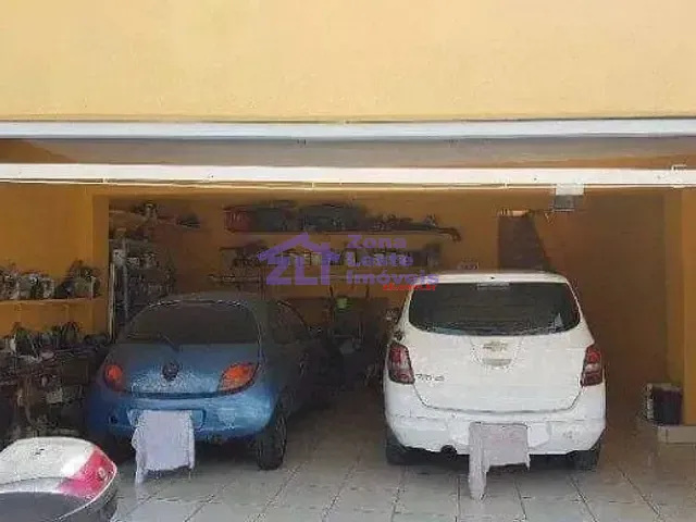 Sobrado 4 quartos e 2 banheiros, à venda, no bairro Jardim Brasília (Zona Leste) em São Paulo