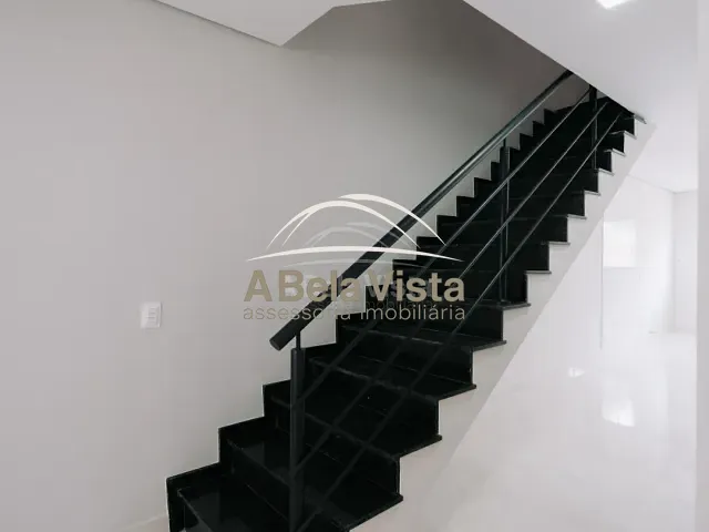 Sobrado com 140m² 3 quartos e 3 banheiros, à venda, no bairro Umuarama em Osasco