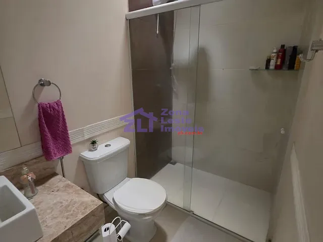 Sobrado com 120m² 3 quartos e 1 banheiro, à venda, no bairro Jardim Teresa em São Paulo