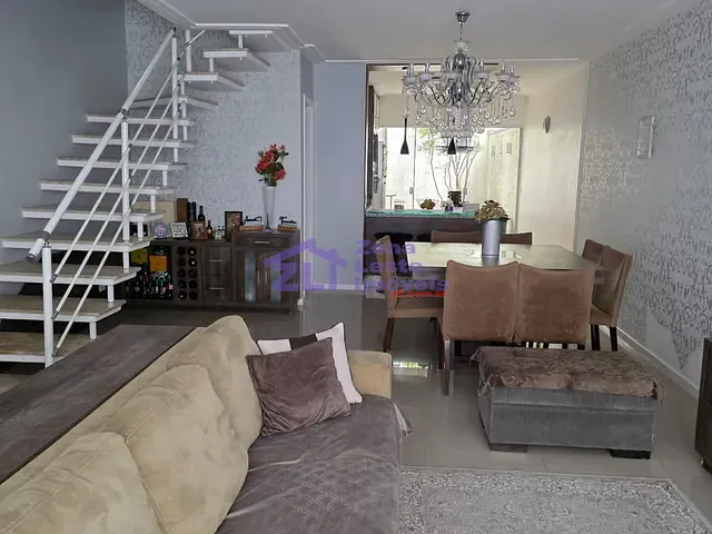 Sobrado com 120m² 3 quartos e 1 banheiro, à venda, no bairro Jardim Teresa em São Paulo