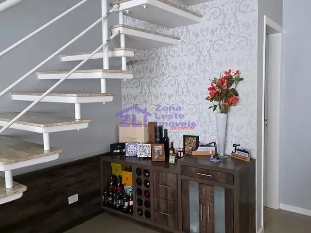 Sobrado com 120m² 3 quartos e 1 banheiro, à venda, no bairro Jardim Teresa em São Paulo