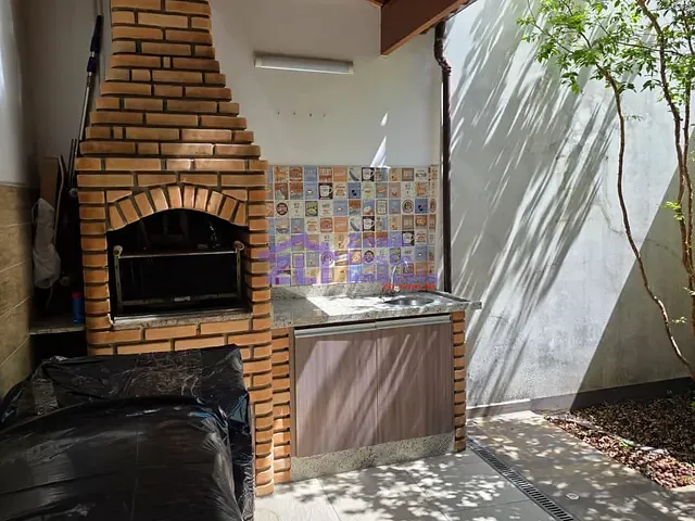 Sobrado com 120m² 3 quartos e 1 banheiro, à venda, no bairro Jardim Teresa em São Paulo