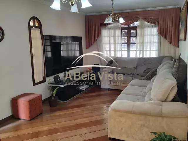 Sobrado com 125m² 3 quartos e 1 banheiro, à venda, no bairro Pestana em Osasco