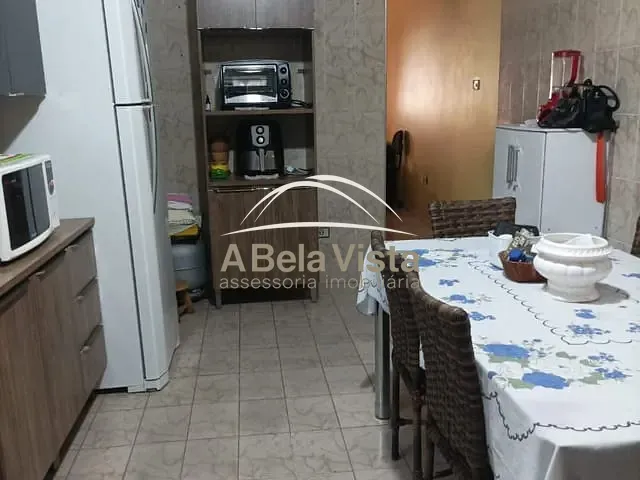 Sobrado 3 quartos e 2 banheiros, à venda, no bairro Rochdale em Osasco