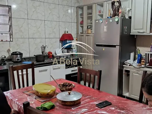 Sobrado 3 quartos e 1 banheiro, à venda, no bairro Jaguaribe em Osasco