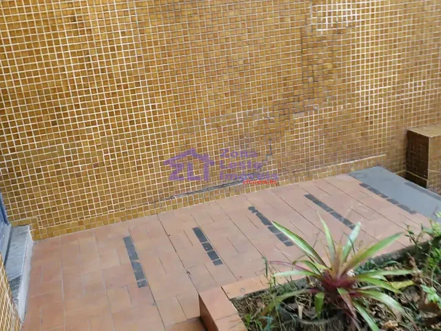 Sobrado com 320m², para alugar, no bairro Perdizes em São Paulo