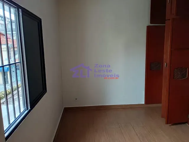 Sobrado 3 quartos e 2 banheiros, para alugar, no bairro Vila Santa Virginia em São Paulo