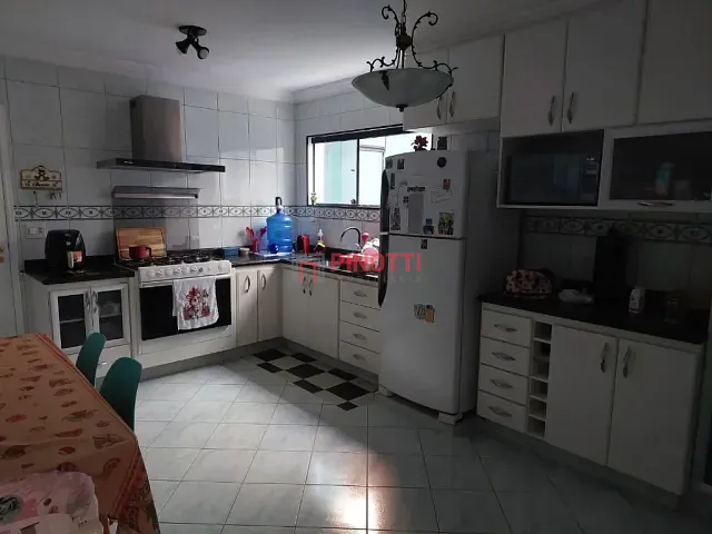 Sobrado 3 quartos e 5 banheiros, à venda, no bairro Jardim Portugal em São Bernardo do Campo