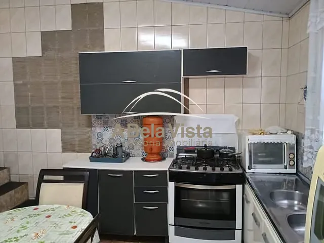 Sobrado 4 quartos e 2 banheiros, à venda, no bairro Jardim das Flores em Osasco