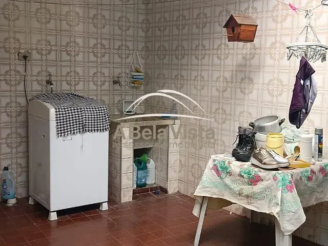 Sobrado com 439m² 4 quartos e 3 banheiros, à venda, no bairro Rochdale em Osasco