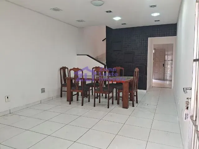 Sobrado 3 quartos e 2 banheiros, para alugar, no bairro Vila Gomes Cardim em São Paulo