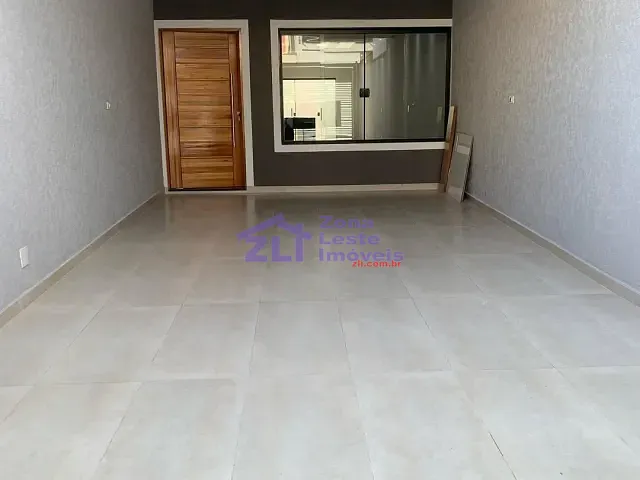 Sobrado 3 quartos e 5 banheiros, à venda, no bairro Chácara Santo Antônio (Zona Leste) em São Paulo