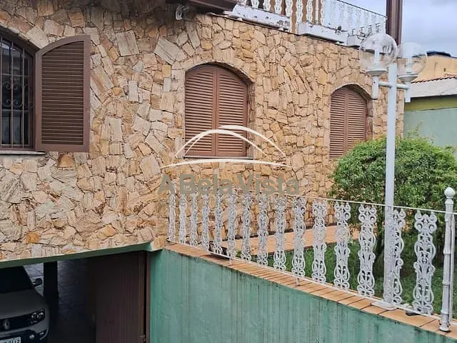 Sobrado com 493m² 5 quartos e 4 banheiros, à venda, no bairro Vila Osasco em Osasco