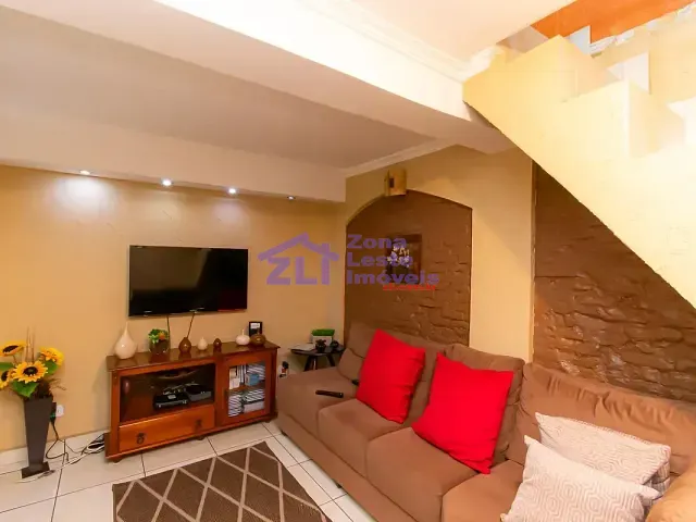Sobrado com 150m² 4 quartos e 3 banheiros, à venda, no bairro Jardim Vila Formosa em São Paulo