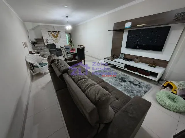 Sobrado com 165m² 3 quartos e 2 banheiros, à venda, no bairro Vila Carrão em São Paulo