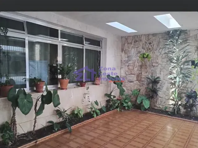 Sobrado 3 quartos e 2 banheiros, à venda, no bairro Vila Gomes Cardim em São Paulo