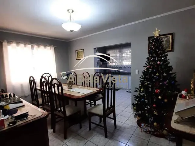 Sobrado com 125m² 3 quartos e 4 banheiros, à venda, no bairro Jardim D'Abril em Osasco