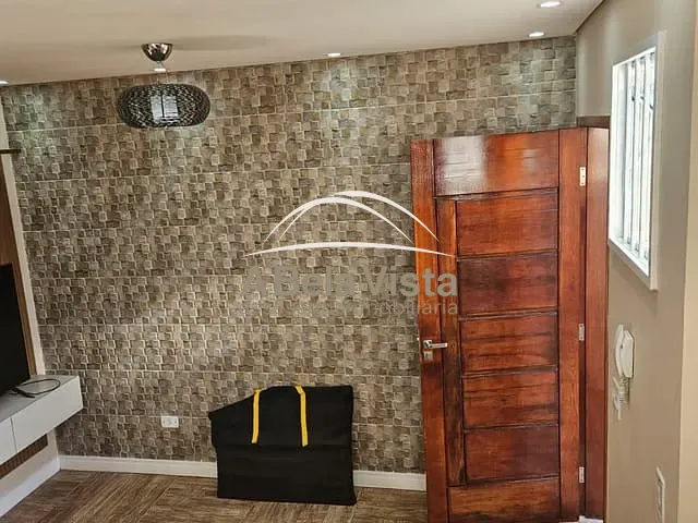 Sobrado com 54m² 2 quartos e 1 banheiro, à venda, no bairro Cipava em Osasco