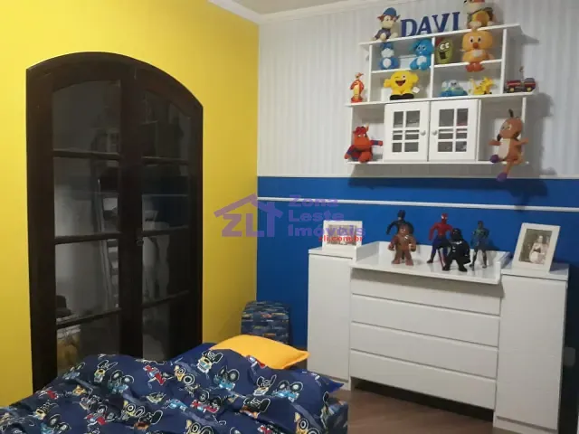 Sobrado 3 quartos e 2 banheiros, à venda, no bairro Parque Savoy City em São Paulo