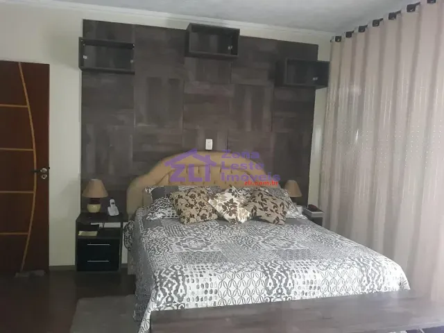 Sobrado 3 quartos e 2 banheiros, à venda, no bairro Parque Savoy City em São Paulo