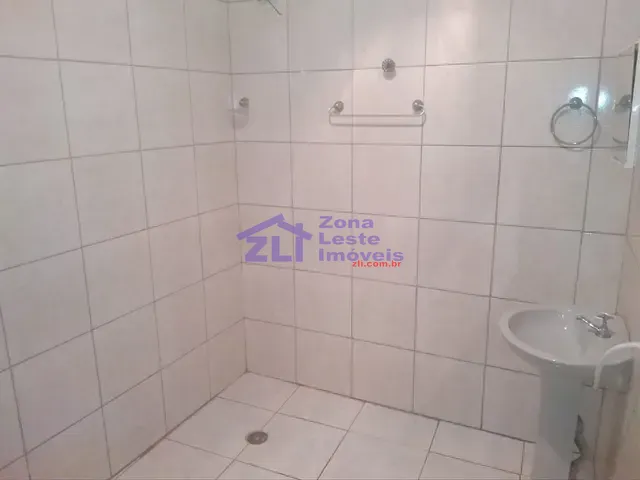 Sobrado 4 quartos e 2 banheiros, à venda, no bairro Jardim Nossa Senhora do Carmo em São Paulo