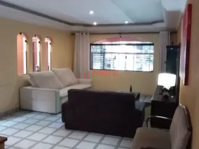 Sobrado 3 quartos e 2 banheiros, à venda, no bairro Jardim Las Vegas em Santo André