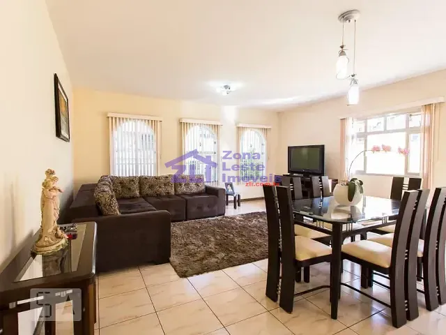 Sobrado com 180m² 3 quartos e 3 banheiros, à venda, no bairro Vila Carrão em São Paulo