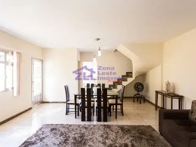 Sobrado com 180m² 3 quartos e 3 banheiros, à venda, no bairro Vila Carrão em São Paulo