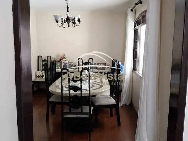 Sobrado com 192m² 4 quartos e 3 banheiros, à venda, no bairro Pestana em Osasco