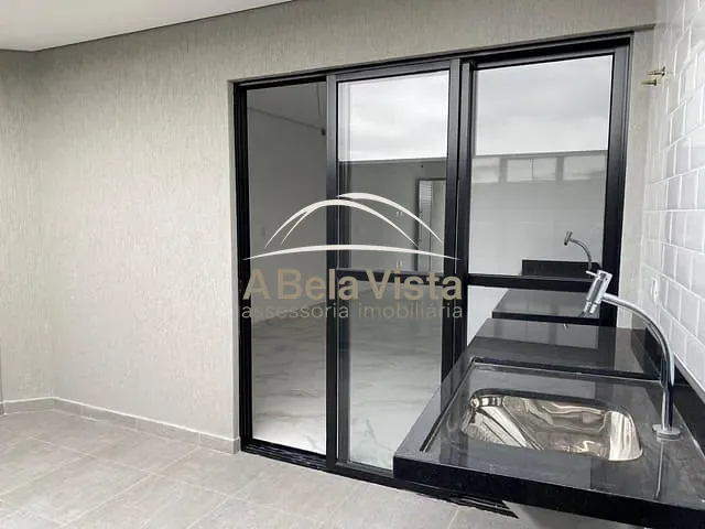 Sobrado com 81m², à venda, no bairro Bela Vista em Osasco