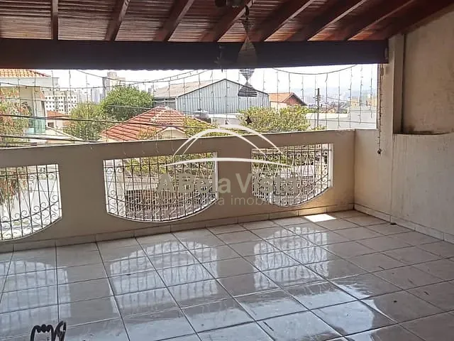 Sobrado com 226m² 4 quartos e 4 banheiros, à venda, no bairro Jardim das Flores em Osasco