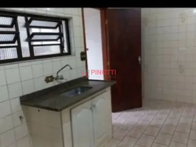 Sobrado 4 quartos e 3 banheiros, à venda, no bairro Jardim Lavínia em São Bernardo do Campo