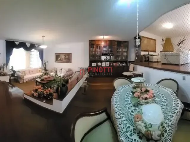 Sobrado 3 quartos e 5 banheiros, à venda, no bairro Nova Petrópolis em São Bernardo do Campo