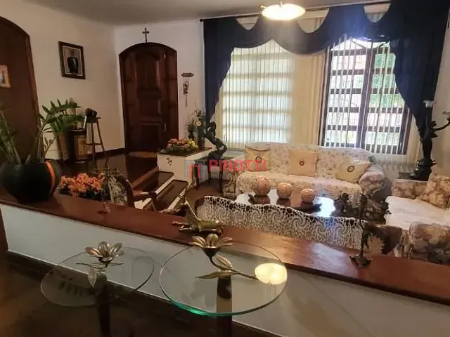 Sobrado 3 quartos e 5 banheiros, à venda, no bairro Nova Petrópolis em São Bernardo do Campo