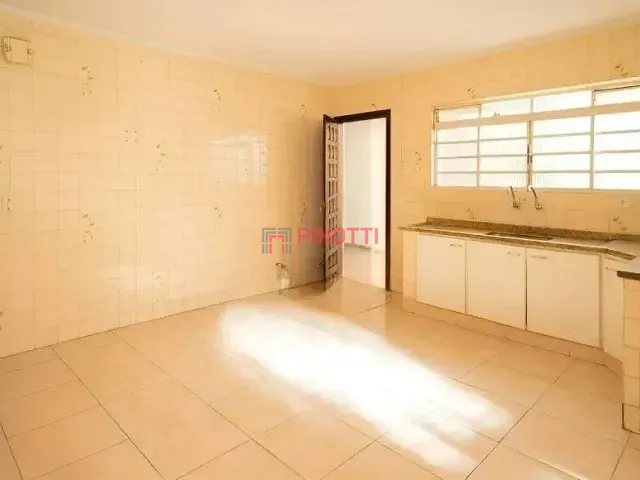 Sobrado 3 quartos e 4 banheiros, para alugar, no bairro Vila Santa Luzia em São Bernardo do Campo