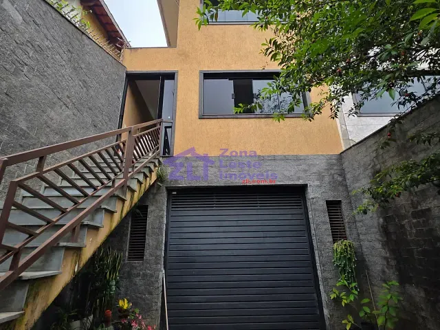 Sobrado com 270m² 3 quartos e 5 banheiros, à venda ou para alugar, no bairro Jardim Textil em São Paulo