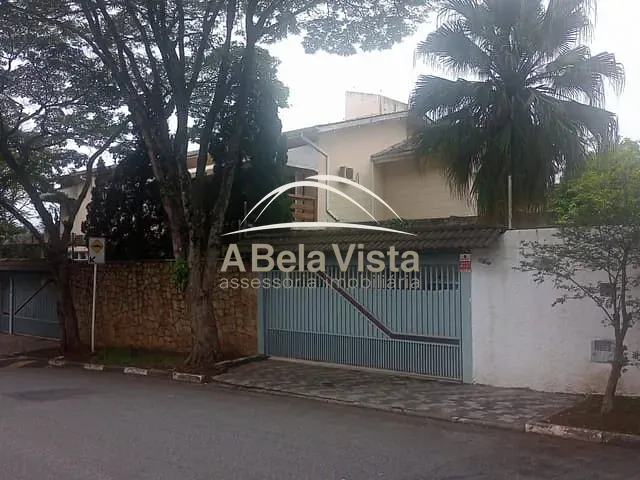 Sobrado com 2112m² 4 quartos e 5 banheiros, à venda, no bairro Parque dos Príncipes em São Paulo