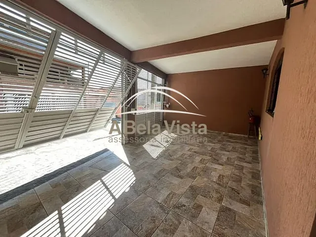 Sobrado com 125m² 3 quartos e 2 banheiros, à venda, no bairro Jardim Roberto em Osasco