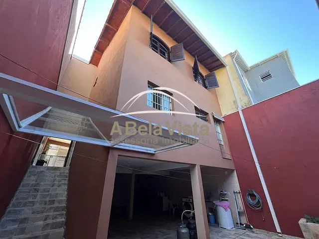 Sobrado com 125m² 3 quartos e 2 banheiros, à venda, no bairro Jardim Roberto em Osasco