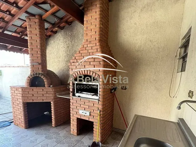 Sobrado 3 quartos e 3 banheiros, à venda, no bairro Cipava em Osasco