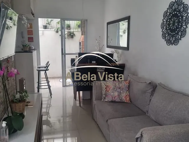 Sobrado com 70m² 2 quartos e 2 banheiros, à venda, no bairro Jardim Roberto em Osasco