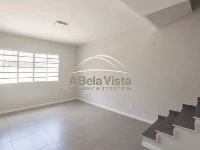 Sobrado com 101m² 2 quartos e 1 banheiro, à venda, no bairro Jardim Humaitá em São Paulo