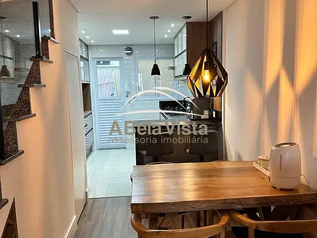 Sobrado com 70m² 2 quartos e 1 banheiro, à venda, no bairro Jardim D'Abril em Osasco
