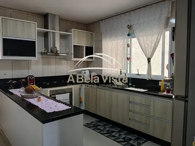 Sobrado 4 quartos e 1 banheiro, à venda, no bairro Bela Vista em Osasco