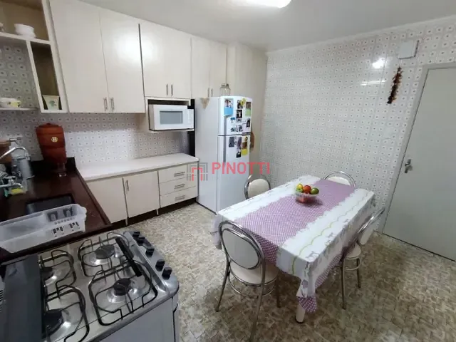 Sobrado 3 quartos e 2 banheiros, para alugar, no bairro Rudge Ramos em São Bernardo do Campo