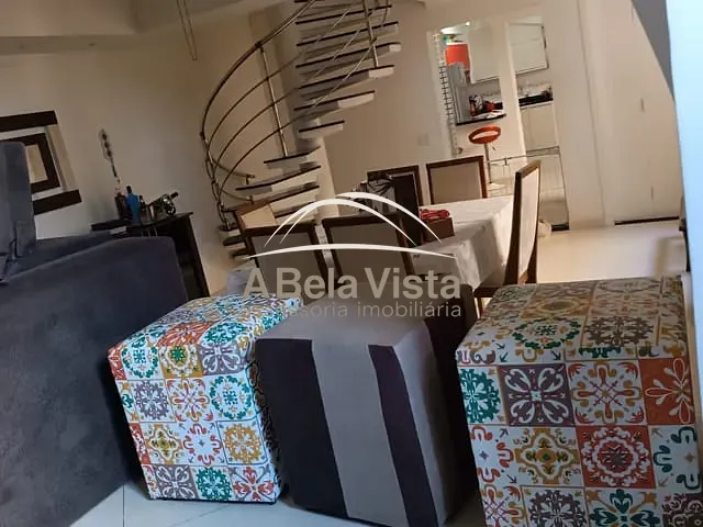 Sobrado 3 quartos e 3 banheiros, à venda, no bairro Jardim D'Abril em Osasco